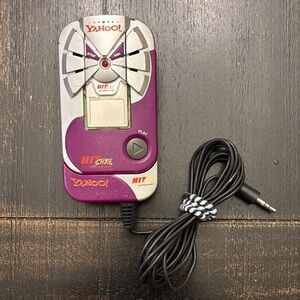 Yahoo Branded Hit Clip